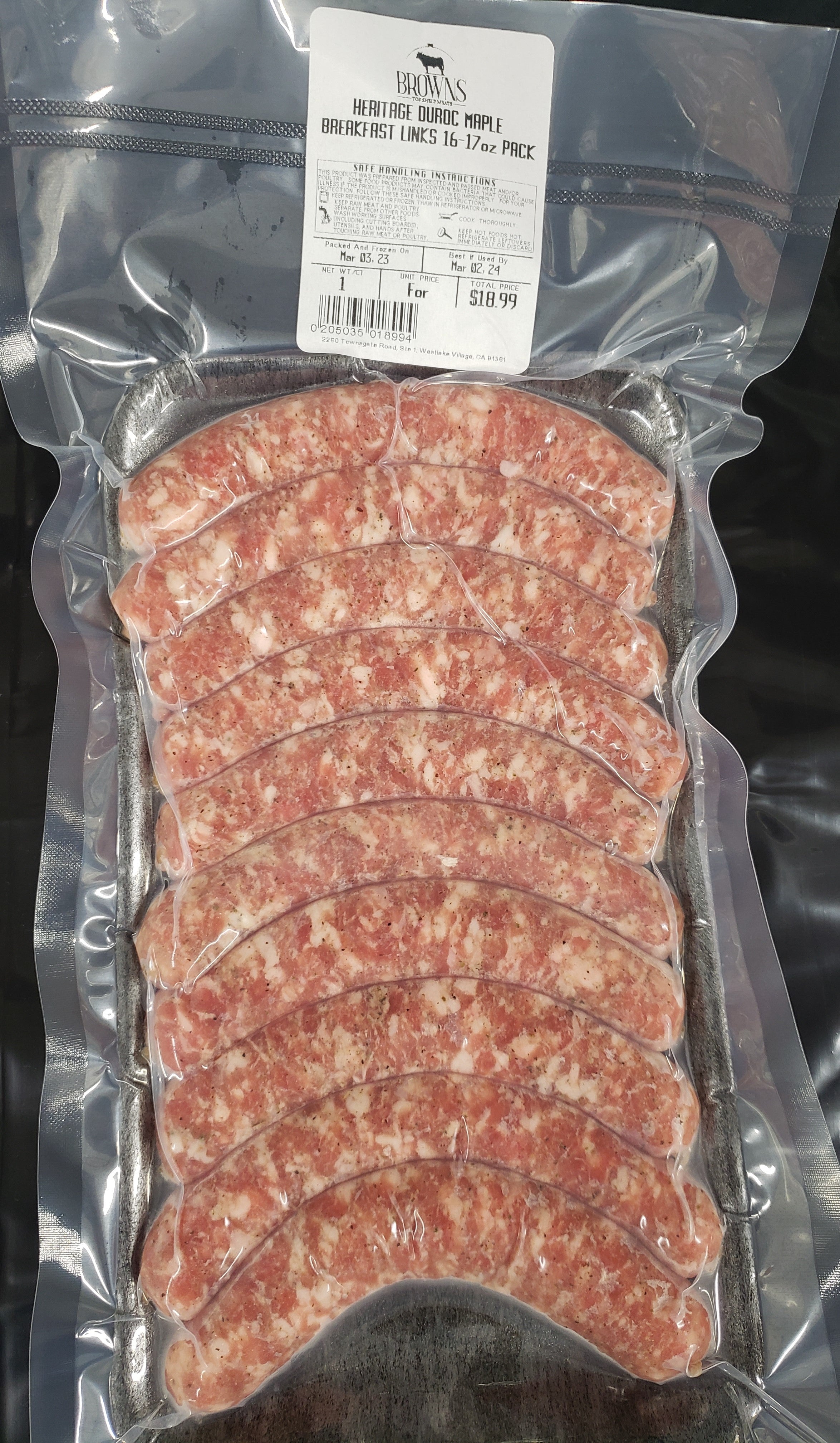 HERITAGE DUROC MAPLE BREAKFAST LINKS 1617 OZ PACK Brown's Top Shelf Meats